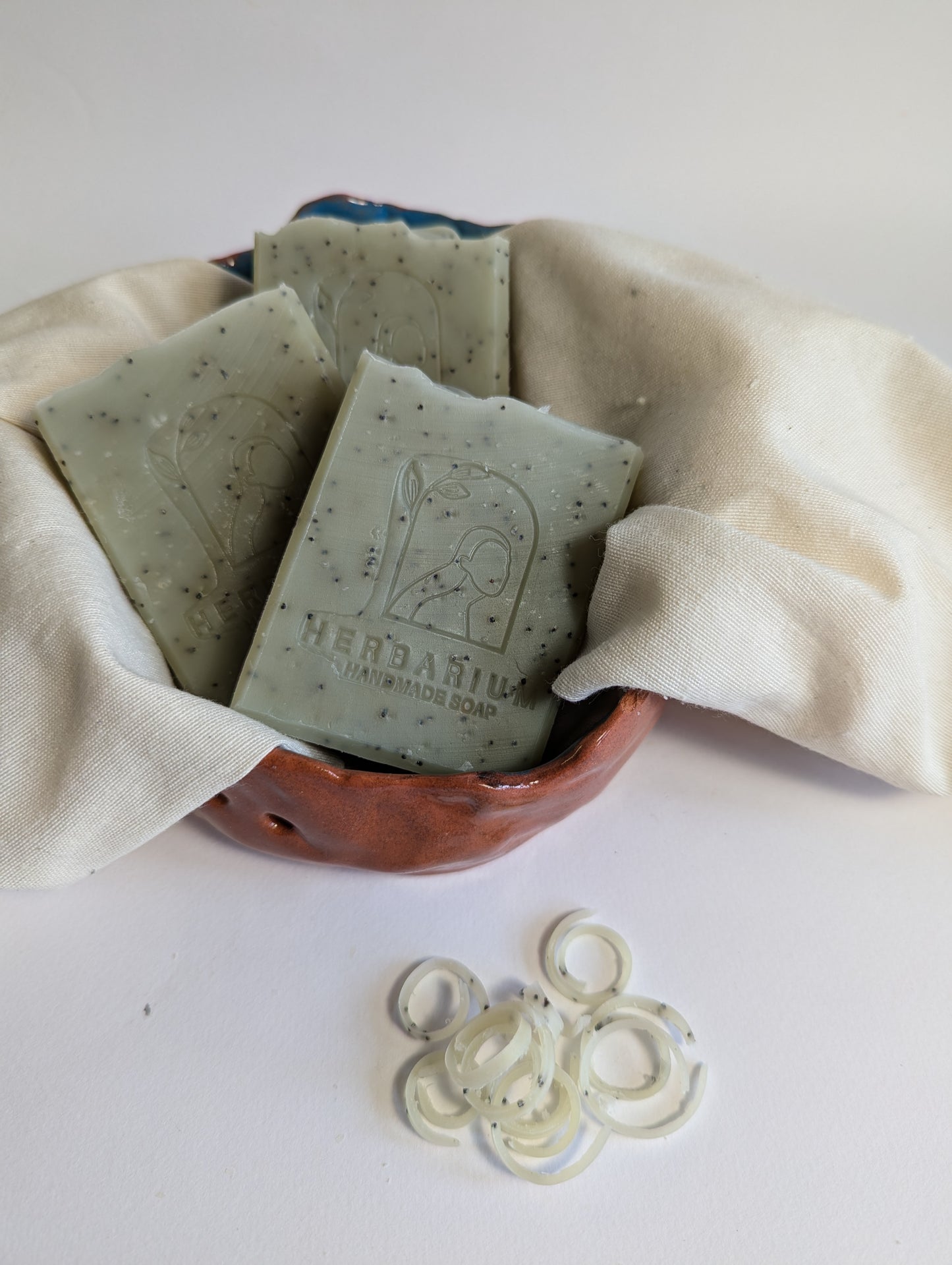 Green Clay & Poppy Seeds Soap